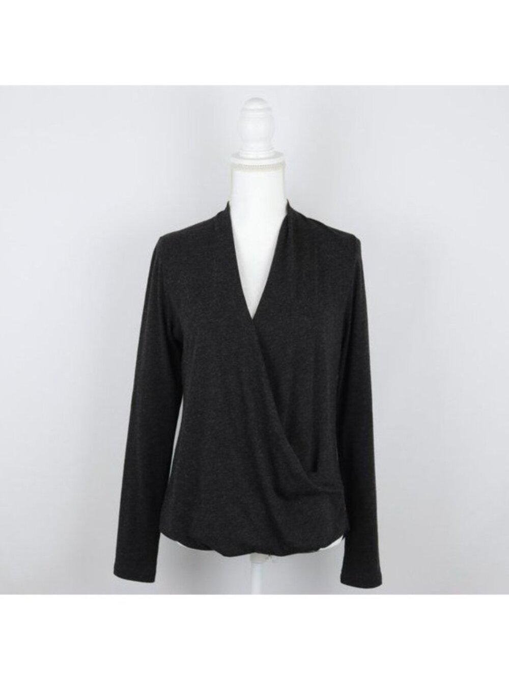 Lucy Activewear Women's Medium Black Wool Blend Long Sleeve Pullover Blouse